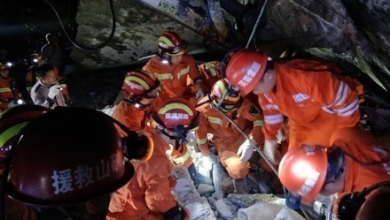 液體硅膠廠家心系地震災(zāi)區(qū)，祈禱平安